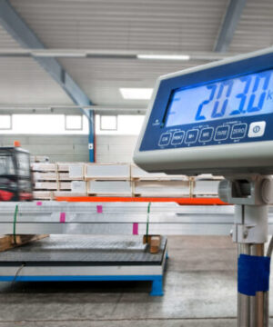 Industrial-weighing-scale-scaled