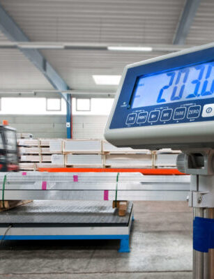 Industrial-weighing-scale-scaled